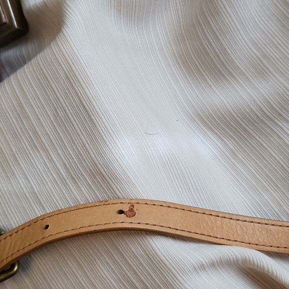 Joelle Hawkens leather bag - Picture 10 of 11